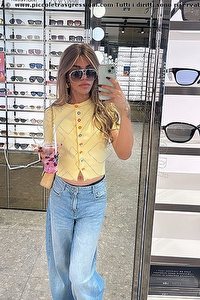 Foto selfie trans Rafaella Menicucci Xxl Lecce 3311310618