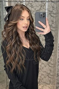 Foto selfie trans Swami Monza 3479534278