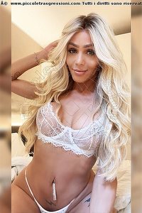 Foto selfie trans Fernanda Ambrosio Genova 3277803350