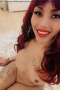 Foto selfie trans Leonela Trento 3425239992