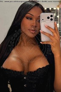 Foto selfie trans escort Juliana Brasiliana Pisa 3936962149