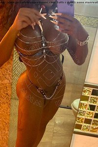 Foto selfie trans escort Campbell Bologna 3509250726