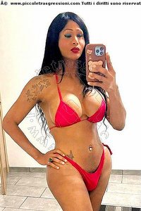 Foto selfie trans Paula Lucarely Verona 3272772495