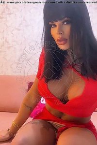 Foto selfie trans Mylla Brazao Genova 3463631420