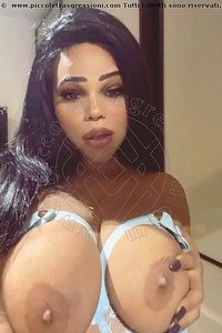 Foto selfie trans Nancy Brasiliana Pisa 3203153777