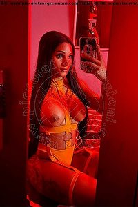 Foto selfie trans Beatrice Muniz Firenze 3500581889