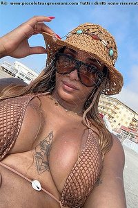 Foto selfie trans Beatrice Muniz Lucca 3500581889