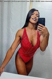 Foto selfie trans Thalya Pisa 3887884875