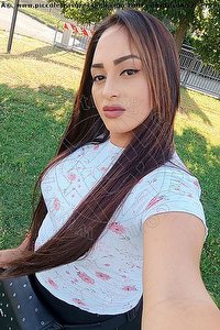 Foto selfie trans Zara Marcano Ferrara 3278360510