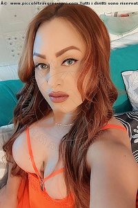 Foto selfie trans Zara Marcano Ferrara 3278360510