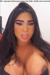 Foto selfie trans Sandy Scalea 3274815308