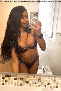 Foto selfie trans Felicia Ts Bari 3881116342