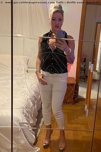 Foto selfie escort Elena Blond Cesena 3428350740