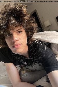 Foto selfie boys Ykhari Lecce 3513090014