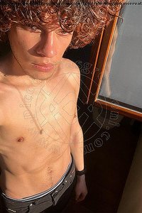 Foto selfie boys Ykhari Lecce 3513090014