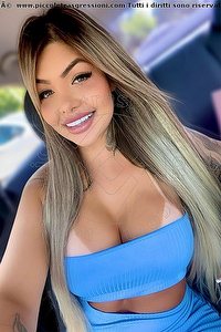 Foto selfie trans Isabelli Lins Roma 3928401640