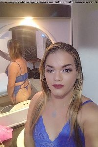 Foto selfie trav Charlotte Napoli 3510661822