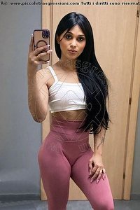 Foto selfie trans Rafaela Bastos Ventimiglia 3295579942