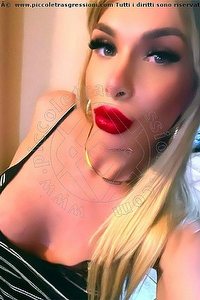 Foto selfie trans Biondina Napoletana Bologna 3474228259