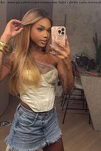 Foto selfie trans Antonella Veloso Padova 3270560166