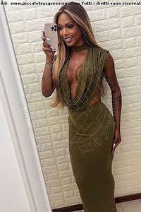 Foto selfie trans escort Antonella Veloso Brescia 3270560166