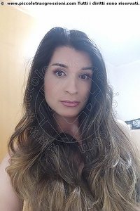 Foto selfie trans Estefany Prada Prato 3452319924