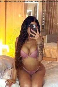 Foto selfie trans escort Martina Napoletana Brescia 3508403818