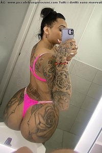 Foto selfie trans Ambar Nogueira Montecchio Maggiore 3510798779