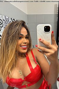 Foto selfie trans Emily Riana Milano 3924780866