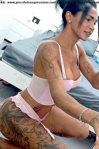 Foto selfie trans Sara Souza Livorno 3924767824