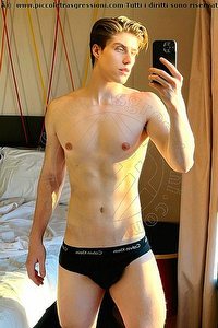 Foto selfie boys Arthur Sexy Milano 3388040115