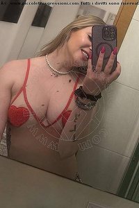 Foto selfie girls Lucilla Trieste 3297420689