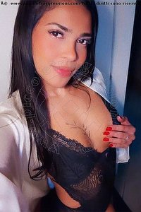 Foto selfie girls Malu' Napoli 3458451728