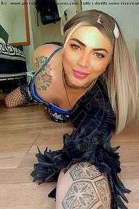 Foto selfie trans escort Antonella Roma 3446022097