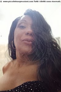 Foto selfie trans escort Bruna Teramo 3927557889