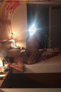 Foto selfie trans escort Larissa Camargo Frosinone 3533131290