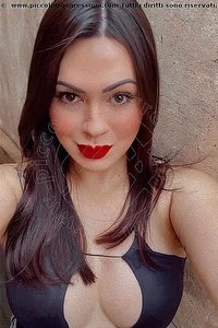 Foto selfie trans escort Deborah Martinsicuro 3533158615