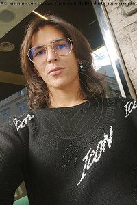 Foto selfie trans Laura Bruna Civitanova Marche 3282363727