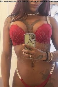 Foto selfie trans Eva Black Arezzo 3936180192