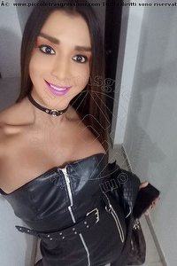 Foto selfie trans Zara Montiel Milano 3313951853