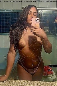 Foto selfie trans Rayca Belluci Firenze 3202221158