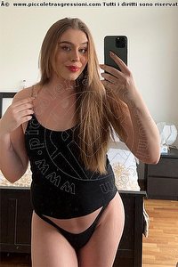 Foto selfie trans Renata Camargo Lodi 3533576495