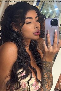 Foto selfie girls Luisa Miele L'aquila 3273979079