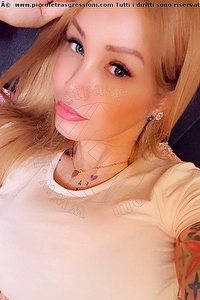 Foto selfie trans escort Rebecca Isabell Milano 3758115434