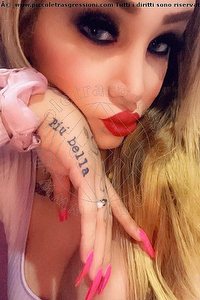 Foto selfie trans escort Rebecca Isabell Milano 3758115434