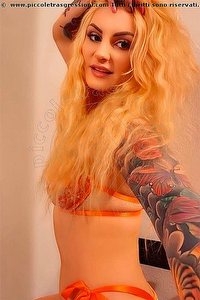 Foto selfie escort Larissa Catania 3762053675