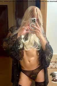 Foto selfie trav Serena Roma 3515626907