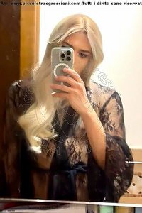 Foto selfie trav Serena Roma 3515626907