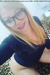 Foto selfie trans Monica Gentile Pavia 3922930139