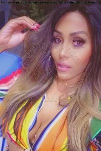 Foto selfie trans Nicolly Hilton Somma Lombardo 3923327327